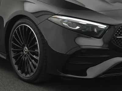 Mercedes A 250 4MATIC (2023) - Foto 9