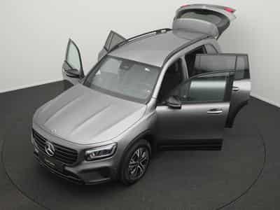 Mercedes GLB 180 d Progressive LED+Kamera+Night+MBUX (2025) - Foto 14