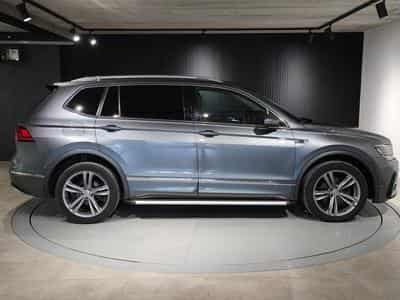 VW Tiguan R-Line 2.0 TDI DSG 7 PLACES CARPLAY SIEGE CHAUFFANTS BLUETHO (2019) - Photo 2
