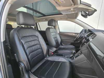 VW Tiguan R-Line 2.0 TDI DSG 7 PLACES CARPLAY SIEGE CHAUFFANTS BLUETHO (2019) - Photo 7
