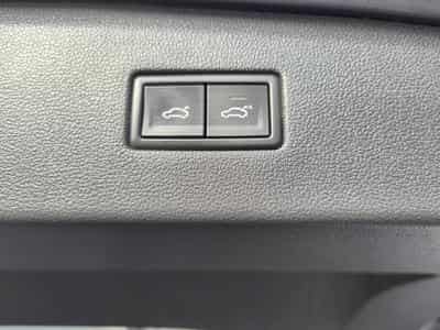 VW Tiguan R-Line 2.0 TDI DSG 7 PLACES CARPLAY SIEGE CHAUFFANTS BLUETHO (2019) - Photo 11