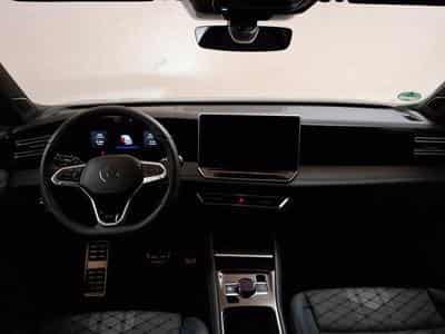 VW Tiguan R-Line 2.0 TSI 7-Gang-DSG 4MOTION (2026) - Photo 11