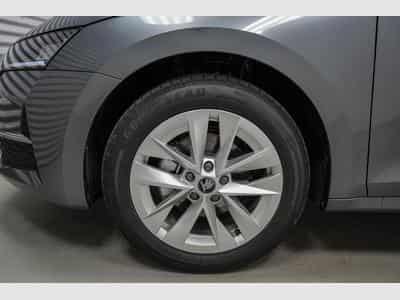 Skoda Octavia Kombi 1,5 TSI (2026) - Photo 5