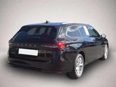 Skoda Superb (2025) - Photo 3
