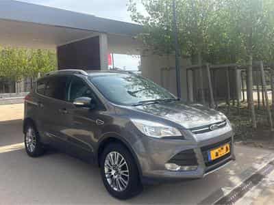 Ford Kuga Ford KUGA 1.6  Titanium  AUTOMATIQUE (2013) - Photo 1