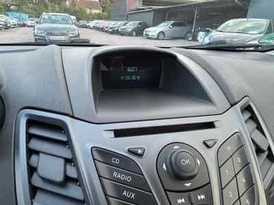 Ford Fiesta Fiesta Trend *Klima*Zahnriemen Neu*TÜV Neu* (2013) - Photo 11
