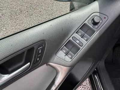 VW Tiguan Tiguan Trend &amp; Fun 4Motion *Bi-Xenon*Euro5* (2009) - Photo 14