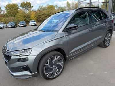 Skoda Karoq Karoq 2,0TDi Sportline 4x4 Leder 19" Pano AHK (2023) - Photo 1