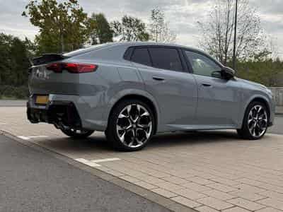 BMW X2 X2 M35i xDrive (2024) - Photo 2