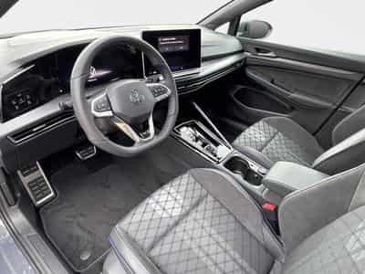 VW Golf R-Line Limited (2026) - Photo 8