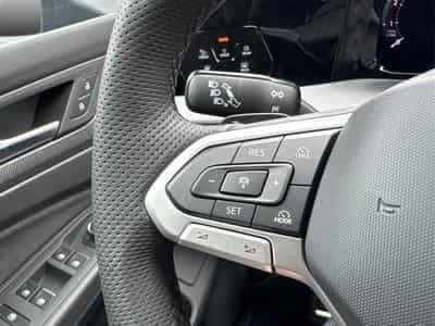 VW Golf R-Line Limited (2026) - Photo 13