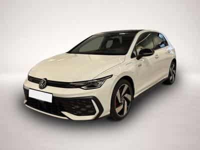 VW Golf (2025) - Photo 1