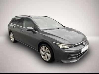 VW Golf (2025) - Photo 1