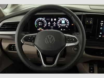VW Multivan (2026) - Photo 6
