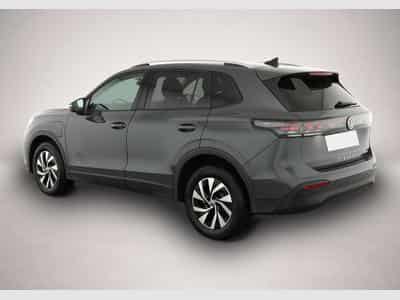 VW Tiguan (2025) - Photo 4