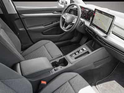 VW Golf (2025) - Photo 6
