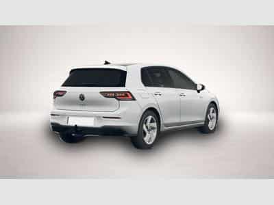 VW Golf (2025) - Photo 2