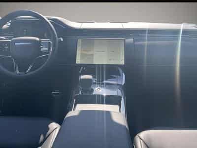Land-Rover Discovery Sport (2026) - Photo 4
