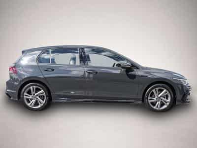 VW Golf (2024) - Photo 4