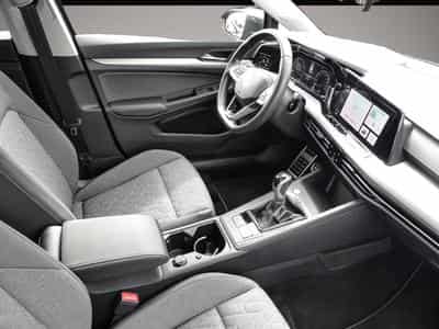 VW Golf (2024) - Photo 6