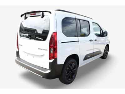 Citroën Berlingo 1.5 BlueHDi 130 EAT8 MAX (2026) - Foto 3