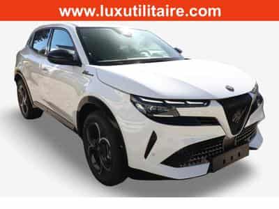 Alfa-Romeo Junior 1.2  Hybrid e-DSC6 136 Sport (2026) - Foto 1