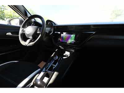 Alfa-Romeo Junior 1.2  Hybrid e-DSC6 136 Sport (2026) - Foto 9