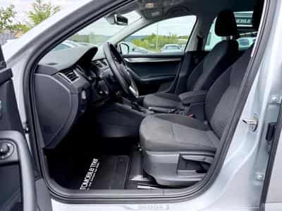 Skoda Octavia Octavia Combi 1.5 TSI DSG /NAVI/LED/ACC/CARPLAY/ (2019) - Photo 9
