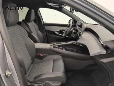 Peugeot 3008 Hybrid 145 e-DCS6 Allure (2025) - Photo 9