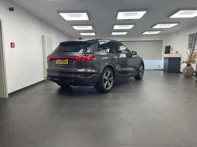Audi Q6 e-tron S line 252 CH / 185 kW (2025) - Photo 7