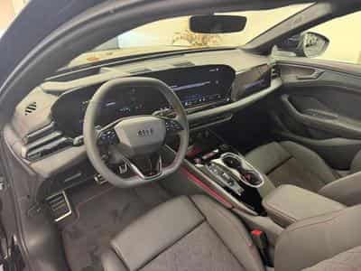 Audi A6 A6 Avant S Line 367 CV / 270 KW TFSI quattro S tronic (2025) - Photo 4
