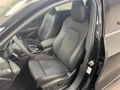 Audi A6 A6 Avant S Line 367 CV / 270 KW TFSI quattro S tronic (2025) - Photo 2