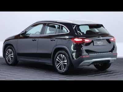 Mercedes GLA 180 Business Line 7G-DCT (2025) - Foto 7