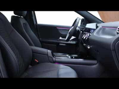 Mercedes GLA 180 Business Line 7G-DCT (2025) - Foto 12