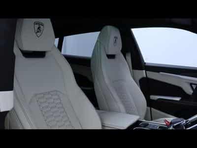 Lamborghini Urus 4.0 V8 650Ch (2022) - Photo 14