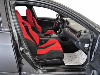 Honda Civic 2.0 320 TYPE-R CARBON LED NAVI 1 HAND (2018) - Photo 5