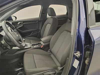 Audi A3 30 TFSI S line NAVI/FULL LED/JA17/PDC (2022) - Foto 7
