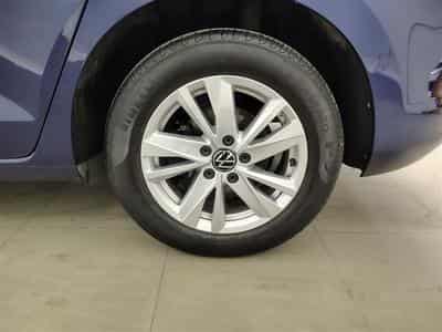 VW Touran 2.0 TDi SCR Highline 7PL/ALCANTARA/NAVI/JA/PDC (2021) - Foto 6