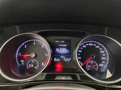 VW Touran 2.0 TDi SCR Highline 7PL/ALCANTARA/NAVI/JA/PDC (2021) - Foto 10