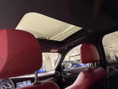 Alfa-Romeo Giulia 2.2 MJD 210 Q4 Veloce (2023) - Foto 12