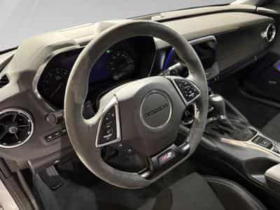 Chevrolet Camaro SS 6.2 LT1 V8 339kW (2024) - Foto 8