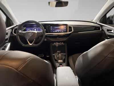 Opel Grandland 1.6 Turbo S/S AT8 Elegance (2023) - Foto 6