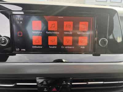 VW Golf VIII 1.5 TSI 96kW Style (2024) - Photo 3