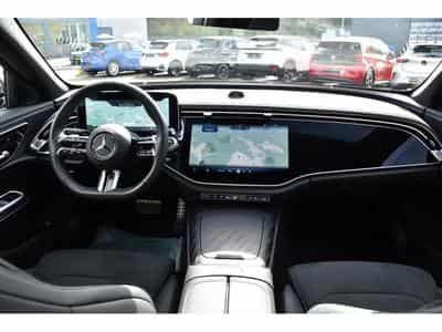 Mercedes 300 (2026) - Photo 10