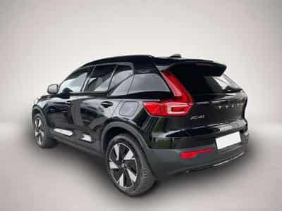 Volvo XC40 (2023) - Photo 3