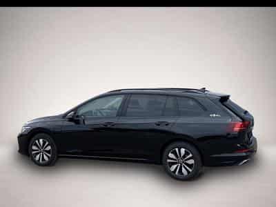 VW Golf (2025) - Photo 3