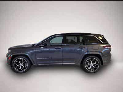 Jeep Cherokee (2024) - Photo 3