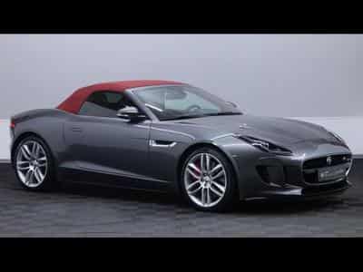 Jaguar F-Type P550 R AWD Auto (2015) - Photo 9