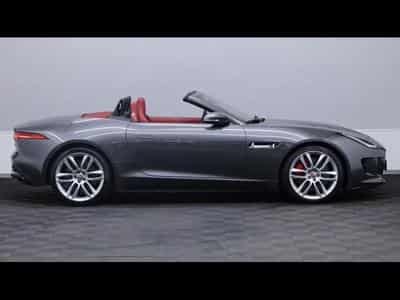 Jaguar F-Type P550 R AWD Auto (2015) - Photo 10