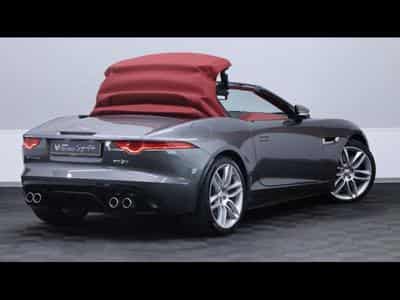 Jaguar F-Type P550 R AWD Auto (2015) - Photo 15